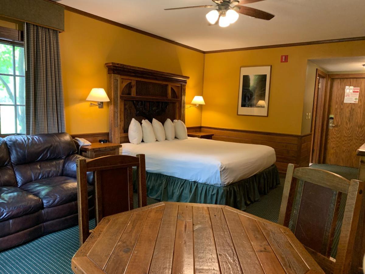 Starved Rock Lodge & Conference Center Utica Esterno foto