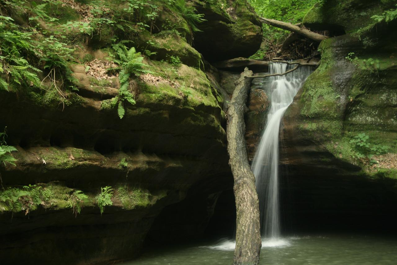 Starved Rock Lodge & Conference Center Utica Esterno foto